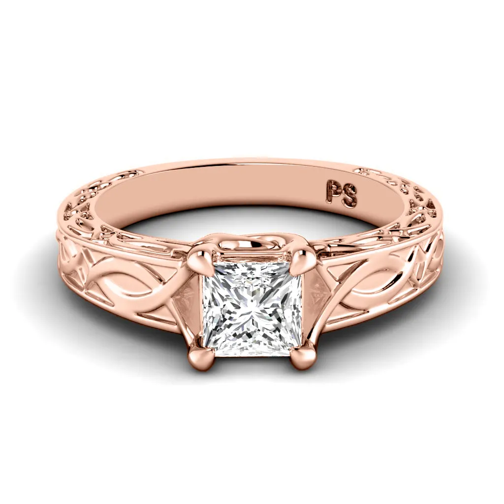 0.35-1.50 CT Princess Cut Diamonds - Solitaire Ring