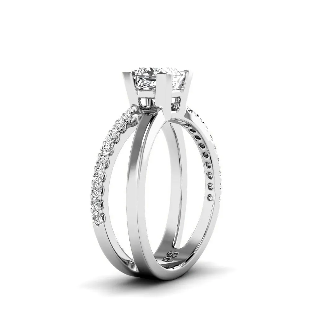0.75-3.25 CT Round & Princess Cut Lab Grown Diamonds - Engagement Ring