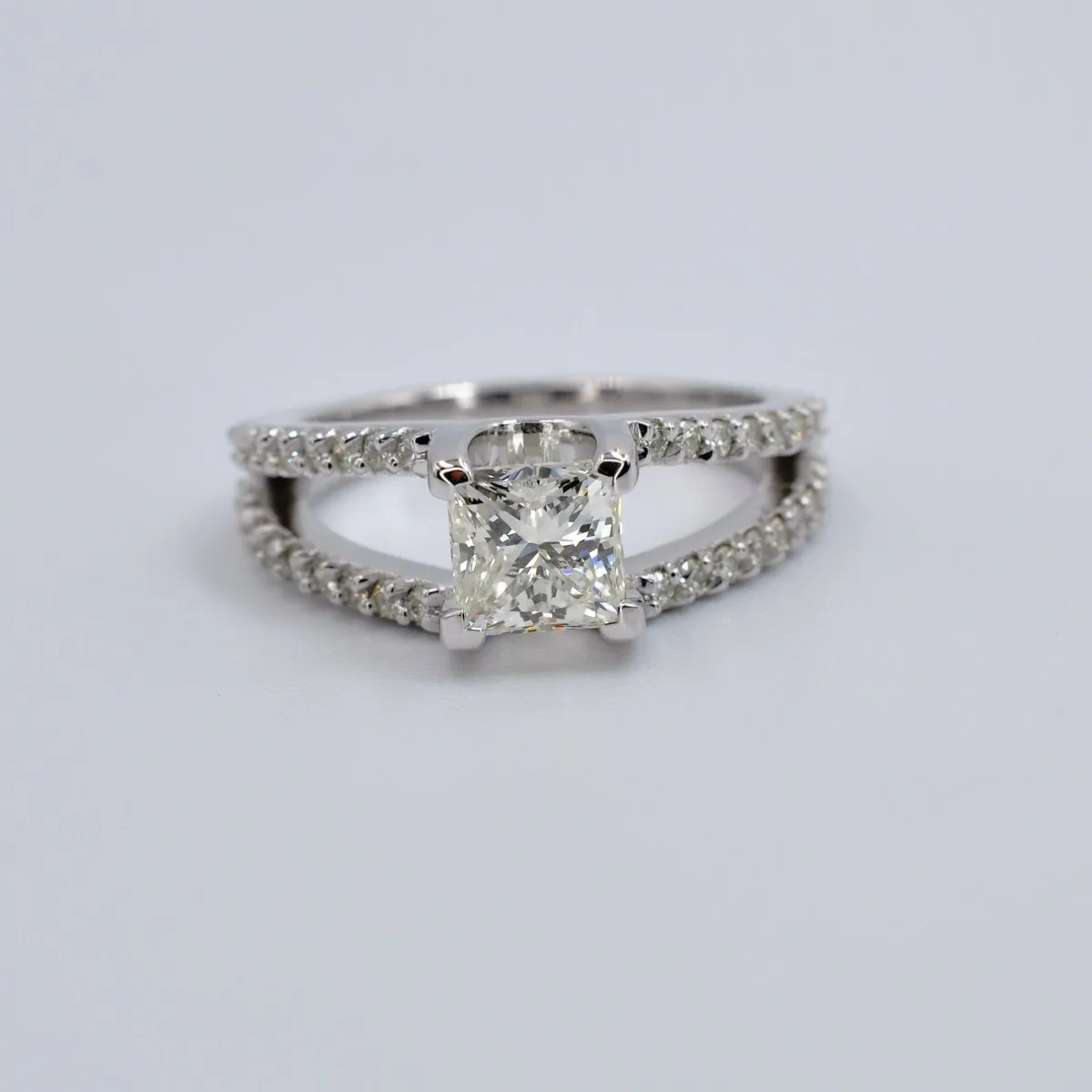0.85-2.00 CT Round & Princess Cut Diamonds - Engagement Ring