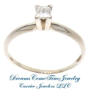 14K White Gold 0.27 Carat Princess Diamond Engagement Ring