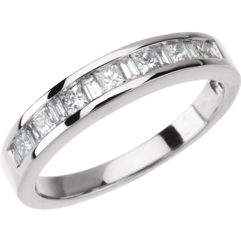 14k White Gold 1/4 CTW Diamond Anniversary Band, Size 6