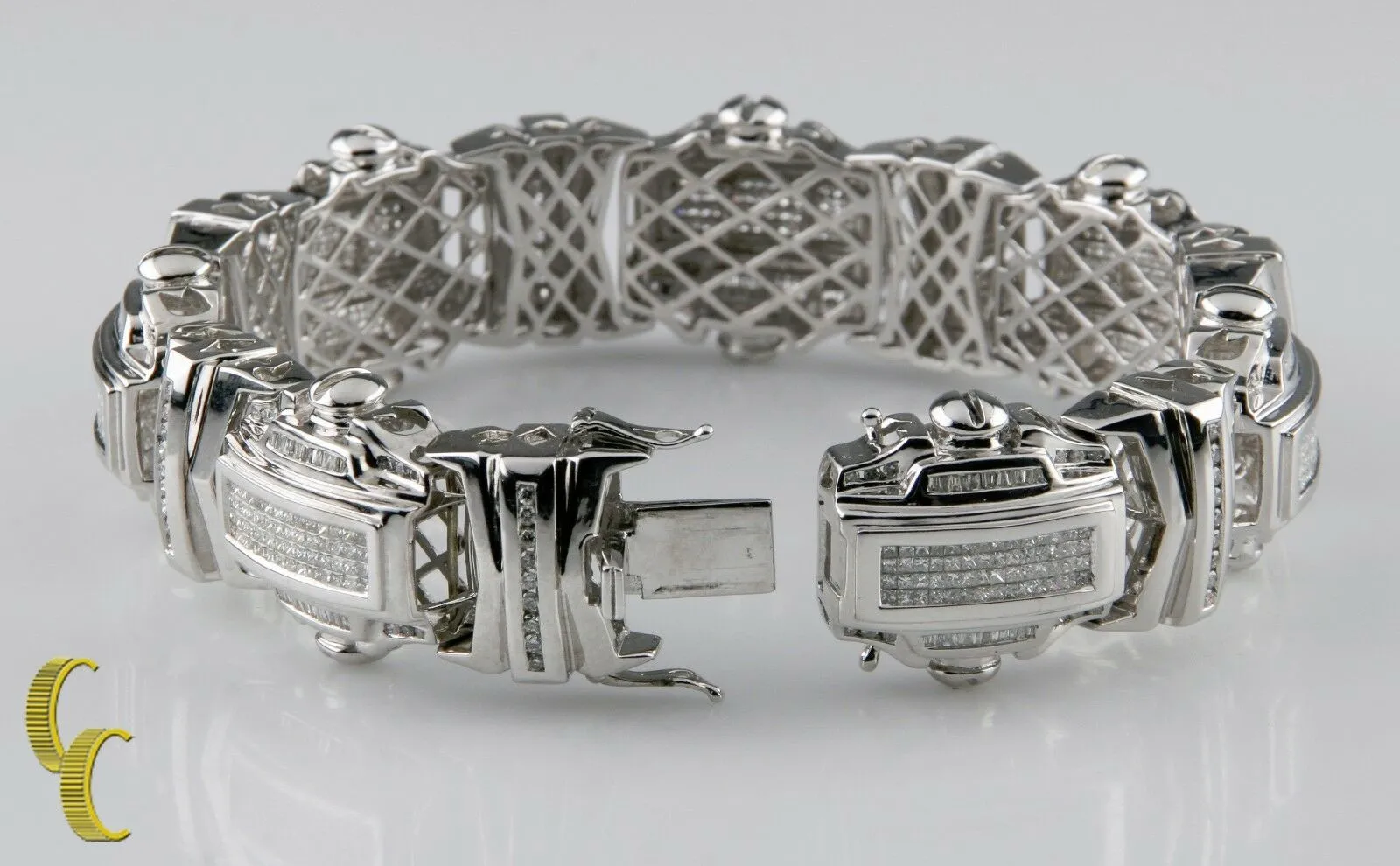 18.00 carat Diamond Plaque 14k White Gold Statement Bracelet 9.75"