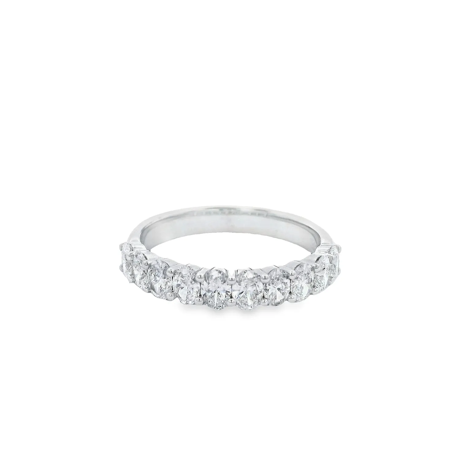 18ct White Gold Oval Eternity Lab Grown Diamond Band TDW 10= 1.10ct R-00175