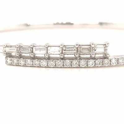 18K Baguette and Round Diamond Bangle White Gold