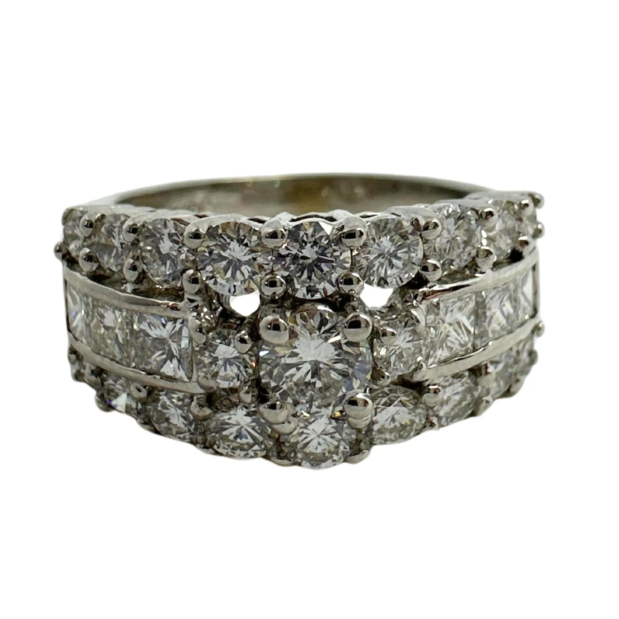18k Princess Cut Diamond Band Ring
