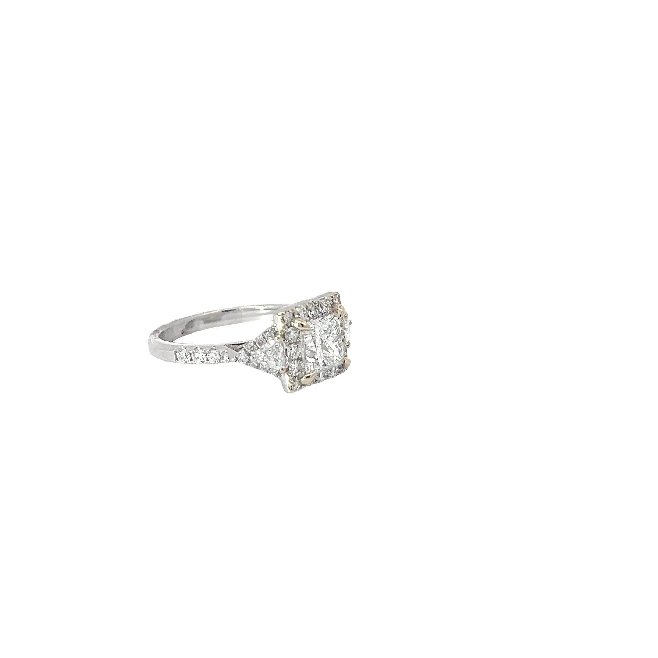 18k white gold 1.20CT H VS2 Princess Cut , .40ct G VS2 Trillion and .40ct G VS2 Round Diamond Engagement ring Certified by GIA #2406758649