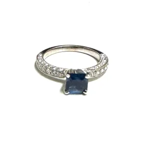 18K White Gold Princess Cut Sapphire & Diamond Ring