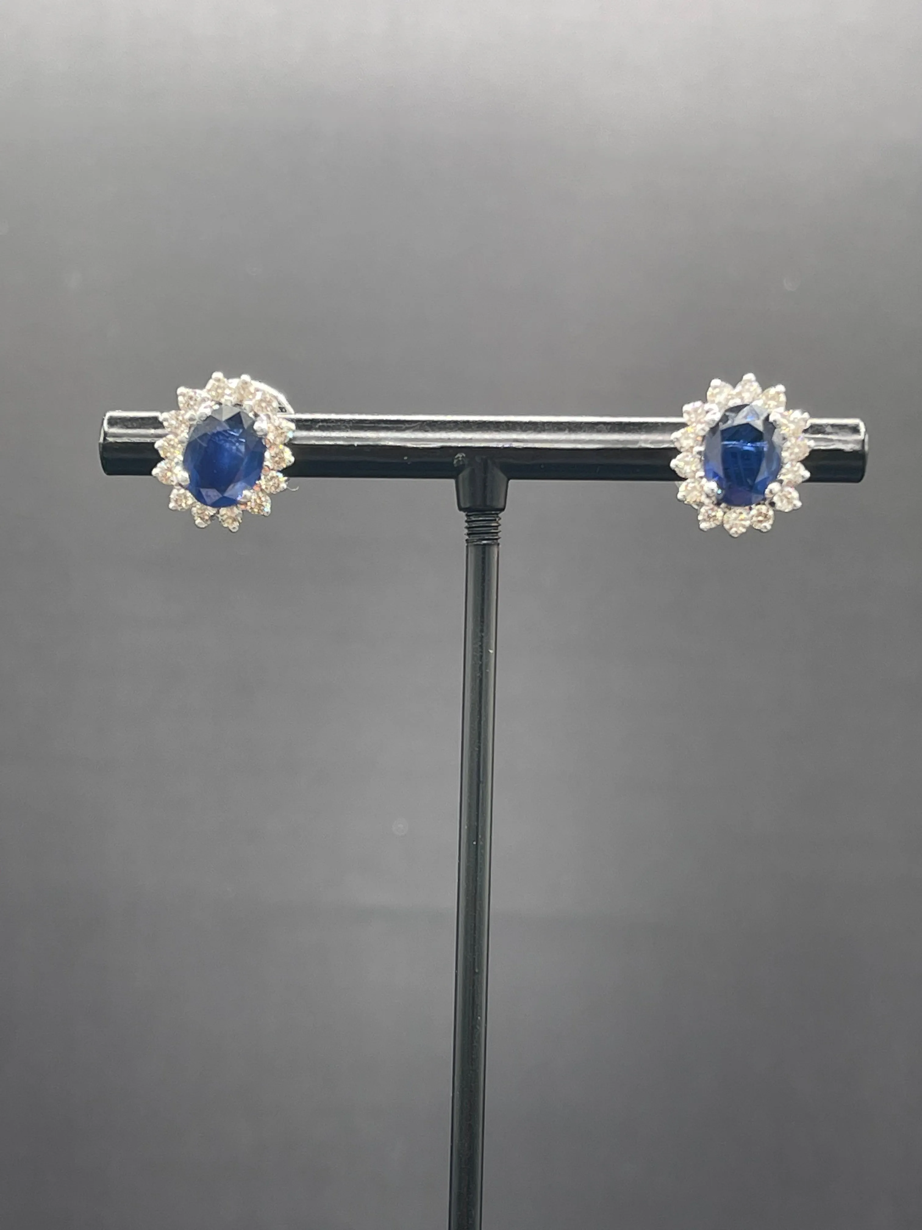 4.40 Carat Natural Ceylon Sapphire & Diamond 14k White Gold Screw Back Earrings