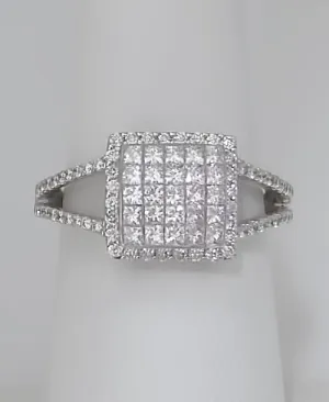 750 18k White Gold .98cts Diamond Princess Square Halo Ring