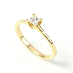 9ct Yellow Gold & 0.25ct Princess Cut Diamond Solitaire Engagement Ring