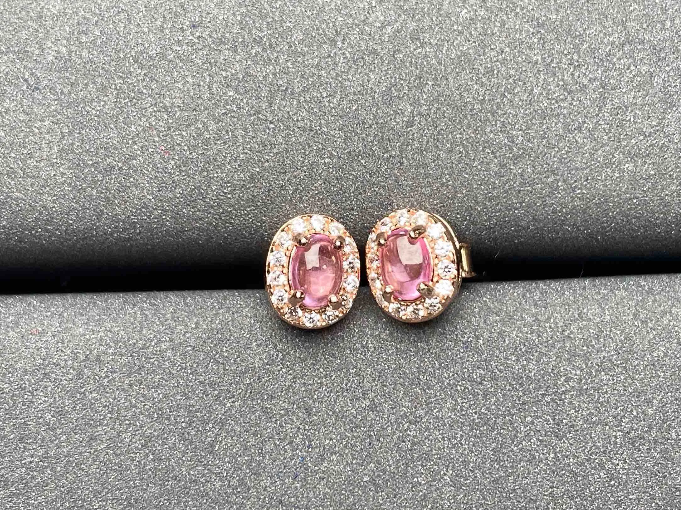 A2016 Pink Sapphire Earrings