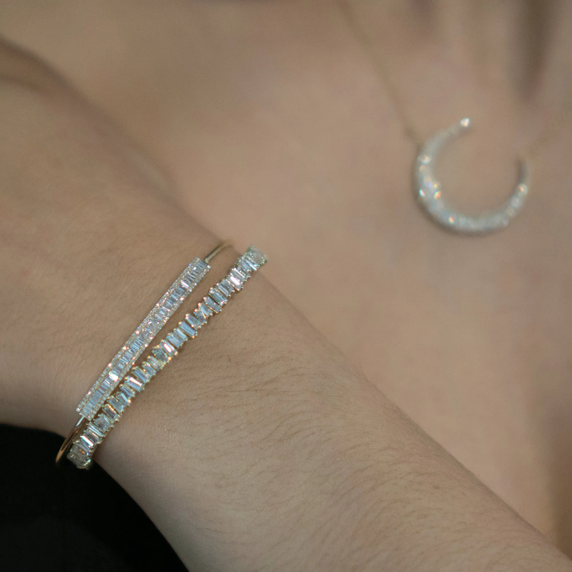 Baguette Diamond Latch Bracelet
