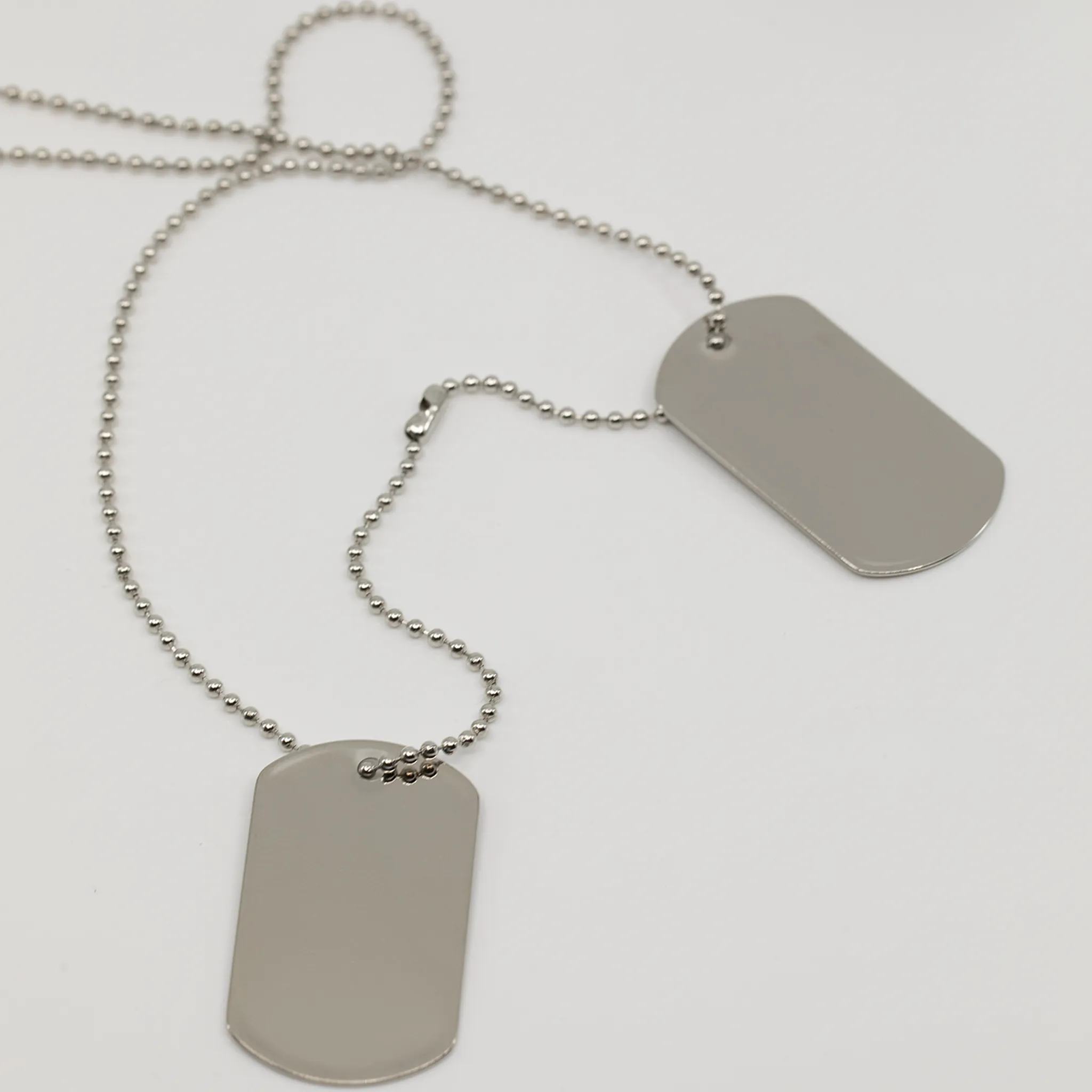 CA 18Karat White Gold “America” Dog Tags