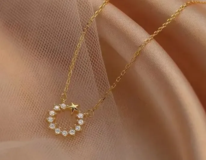 Children's, Teens' and Mothers' Necklaces:  14k Gold over Sterling silver, Wreath of Stars Necklace 42 3cm