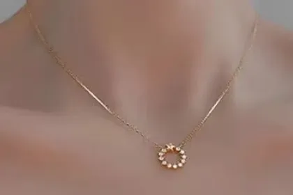 Children's, Teens' and Mothers' Necklaces:  14k Gold over Sterling silver, Wreath of Stars Necklace 42 3cm