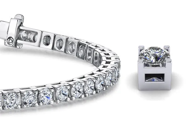 Classic 4 Prong Lab-Grown Diamond Tennis Bracelet with 10.26 ct.(finished) 4.2mm