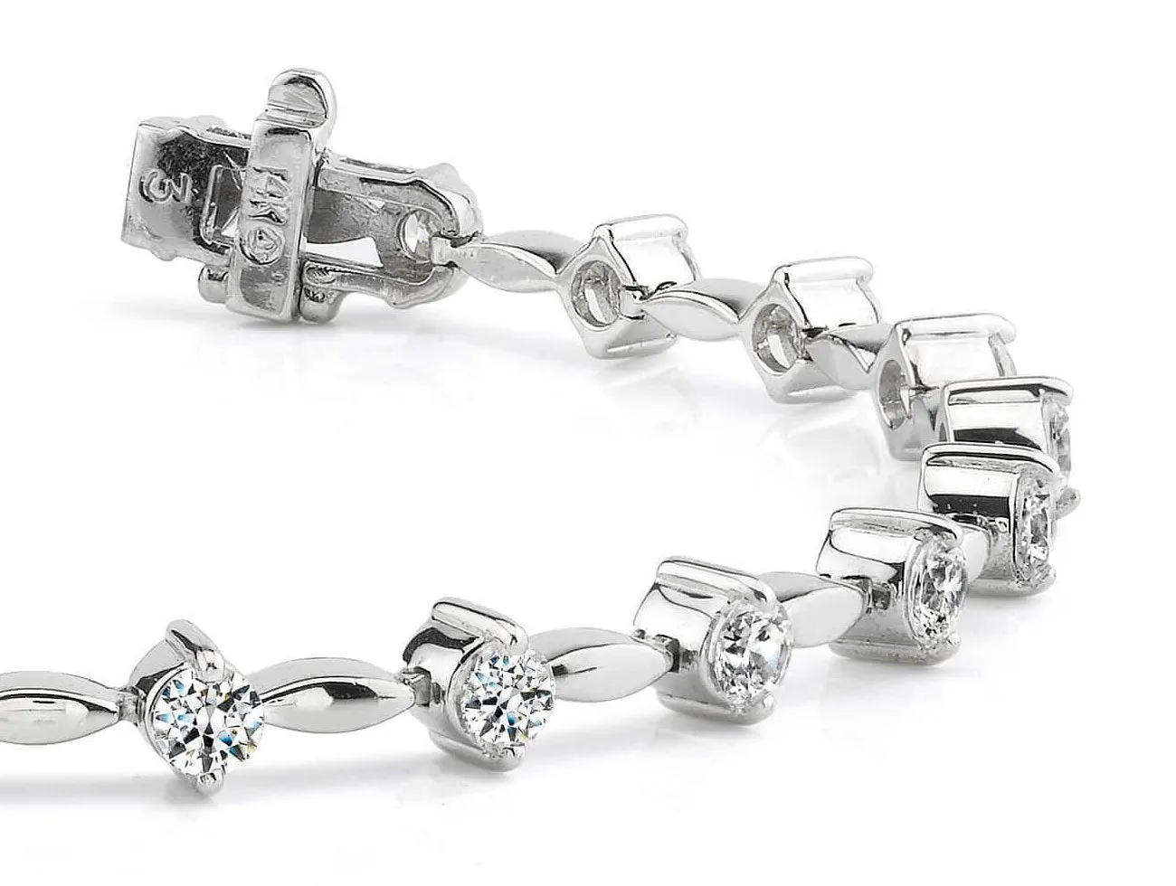 Classic Diamond Link Diamond Bracelet with 1.02 ct.(finished) 2mm