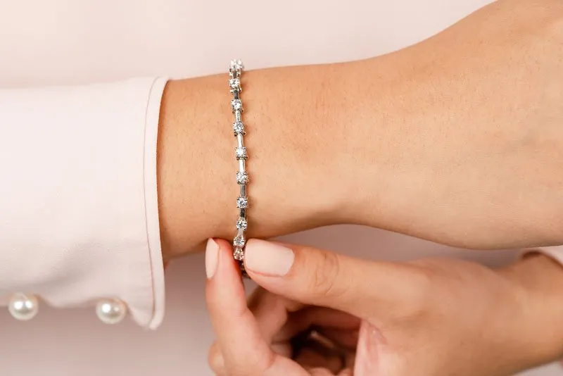 Classic Solid Rectangle Link Diamond Bracelet with 1.02 ct.(finished) 2mm