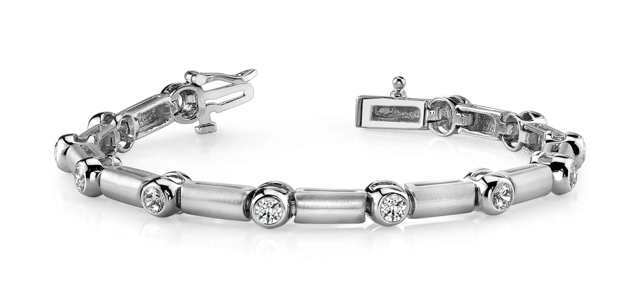 Diamond And Bar Diamond Bracelet with 0.98 ct.(finished) 2.75mm