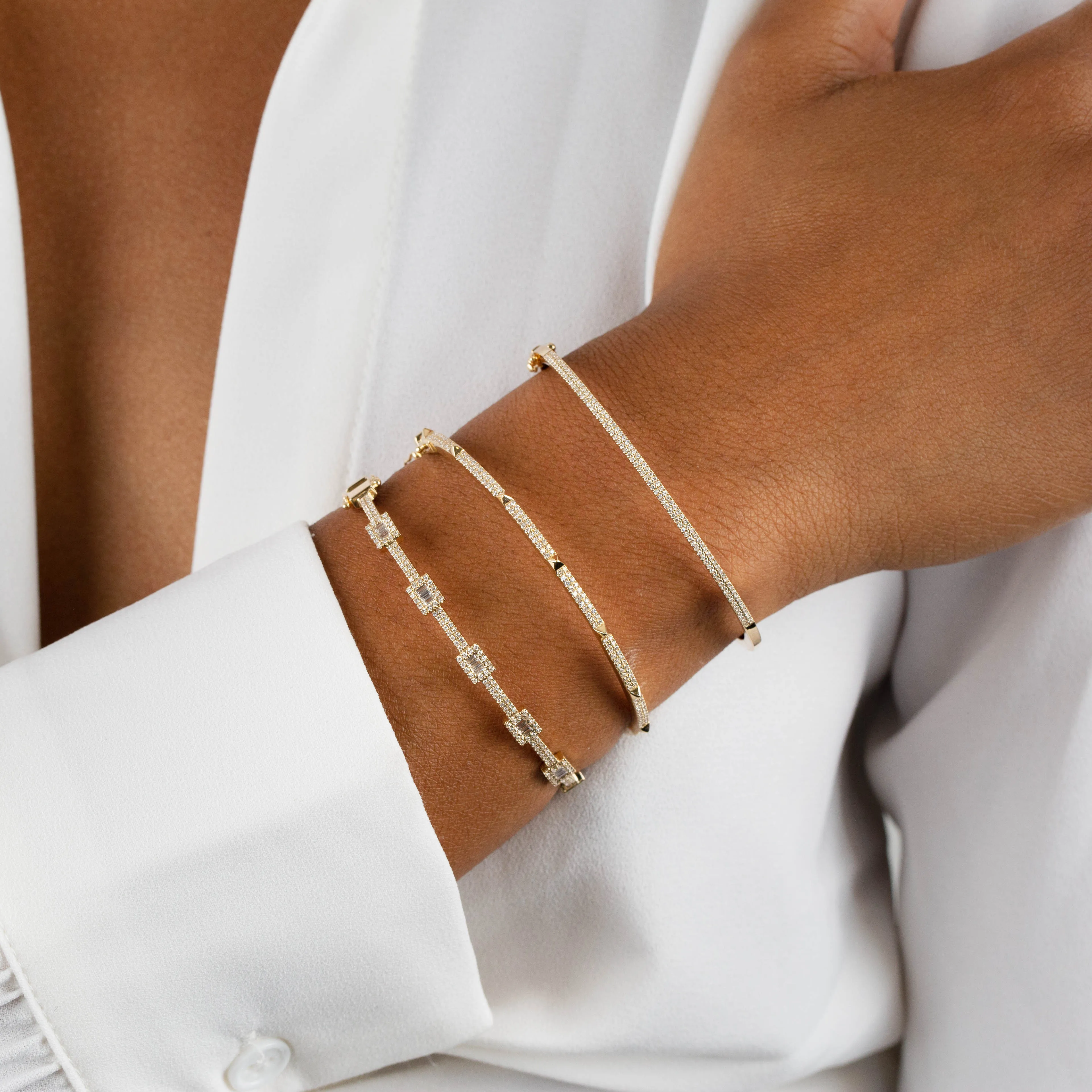 Diamond Illusion Baguette Bangle 14K