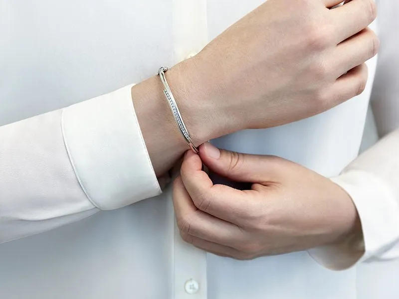 Diamond Row Bangle Diamond  with 0.44 ct.(finished) 1.7mm
