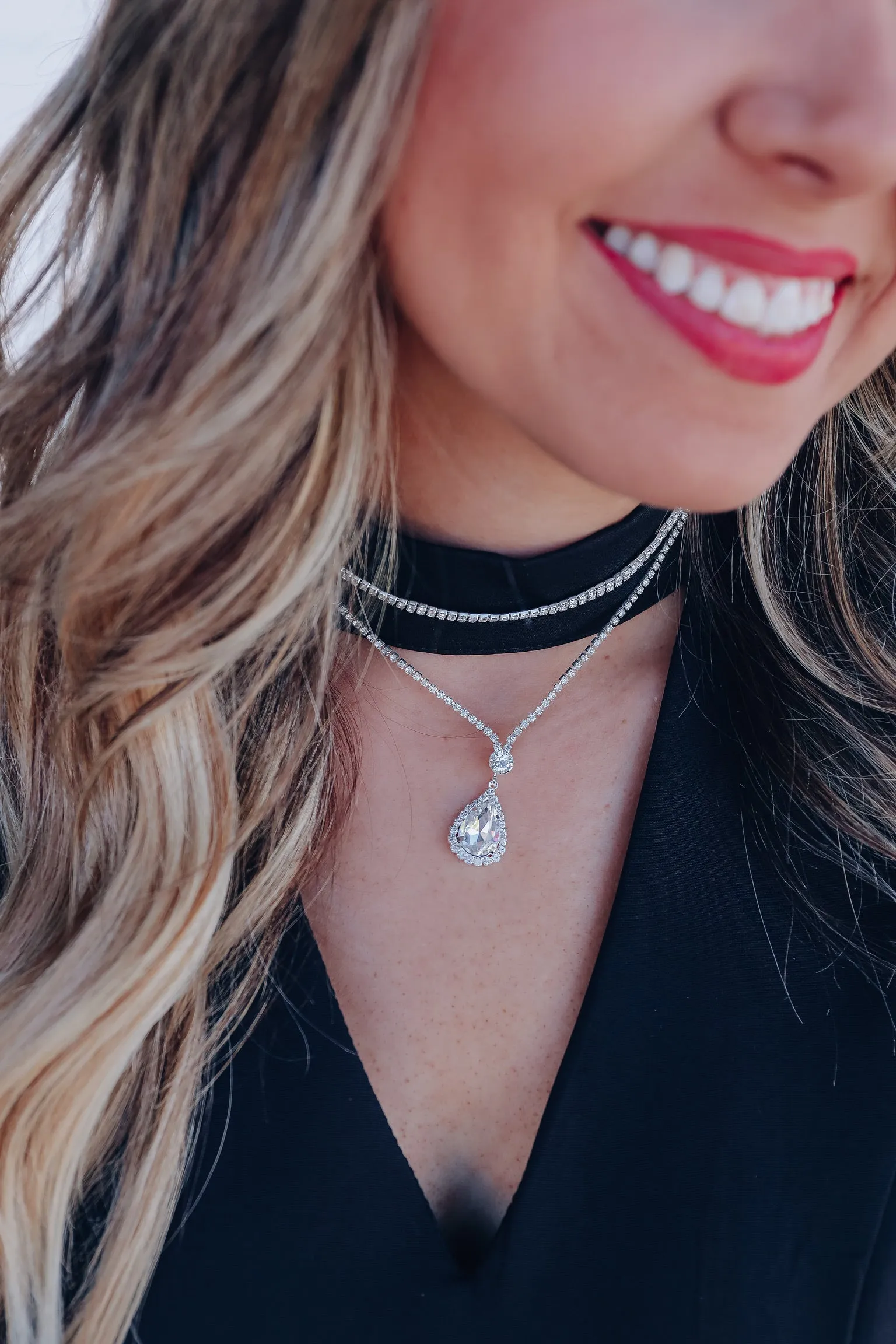 Drops of Diamonds Necklace Set - Silver