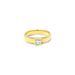 Estate 14k Yellow Gold Solitare Diamond Ring - 0.18ctw