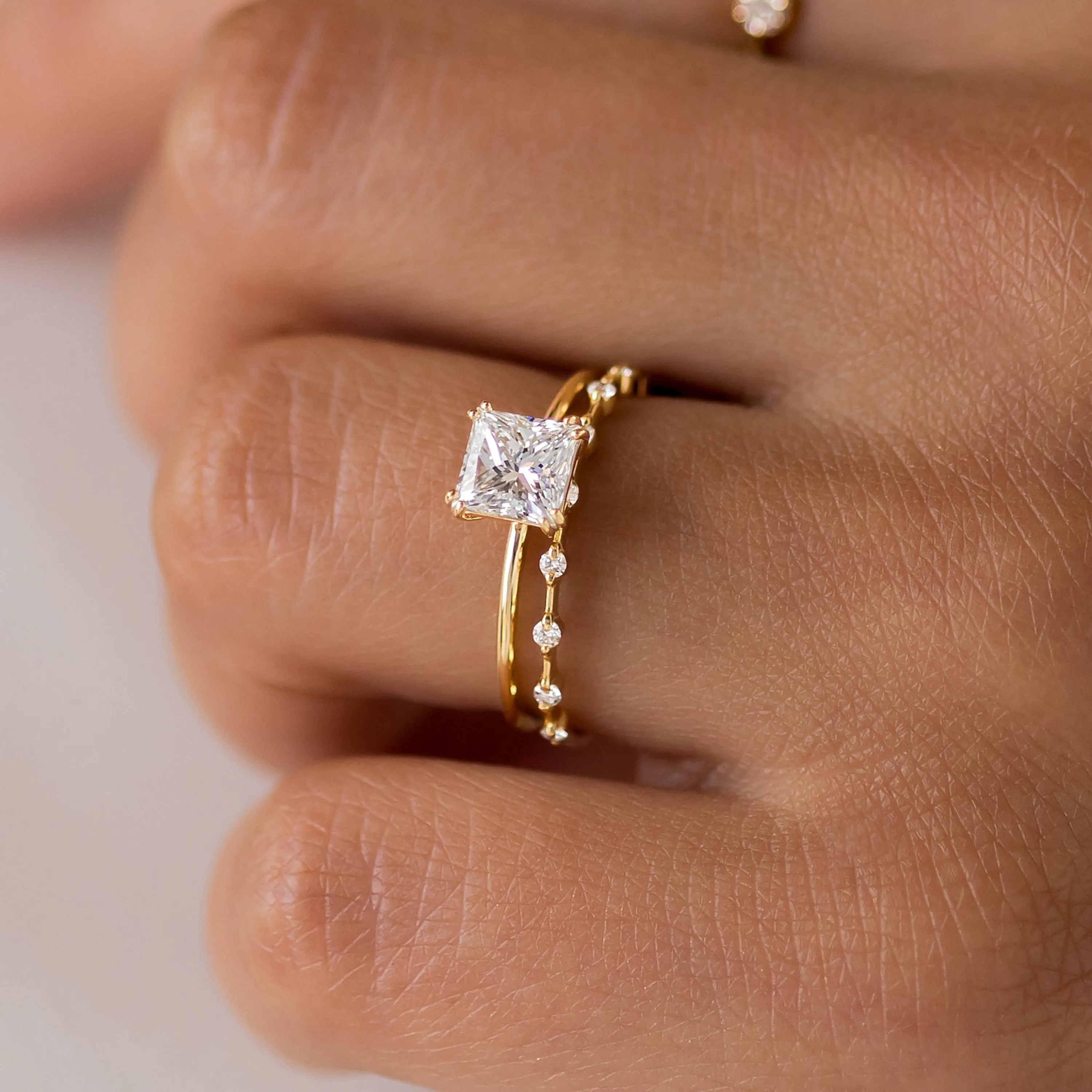 Filament Ring, Princess Cut