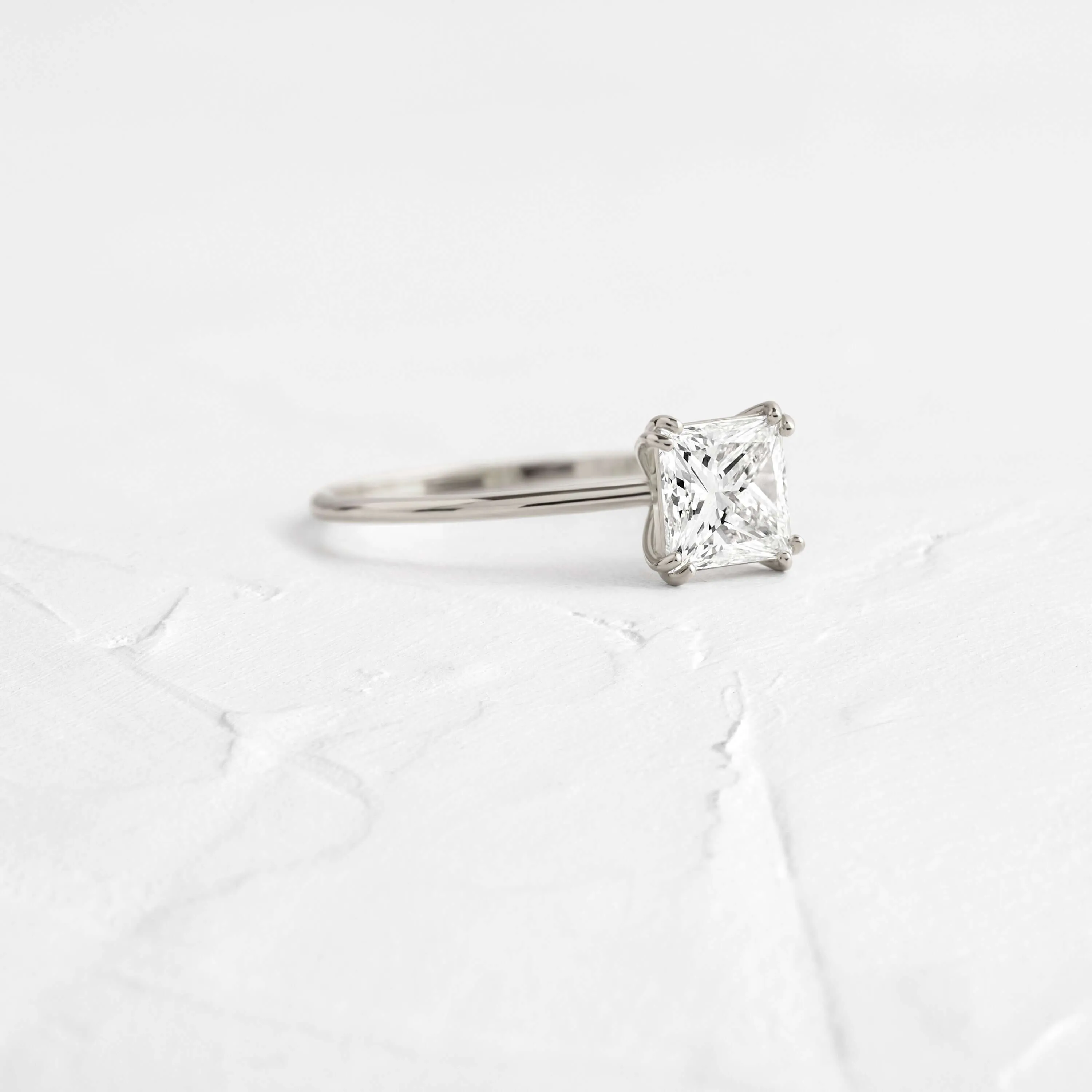 Filament Ring, Princess Cut