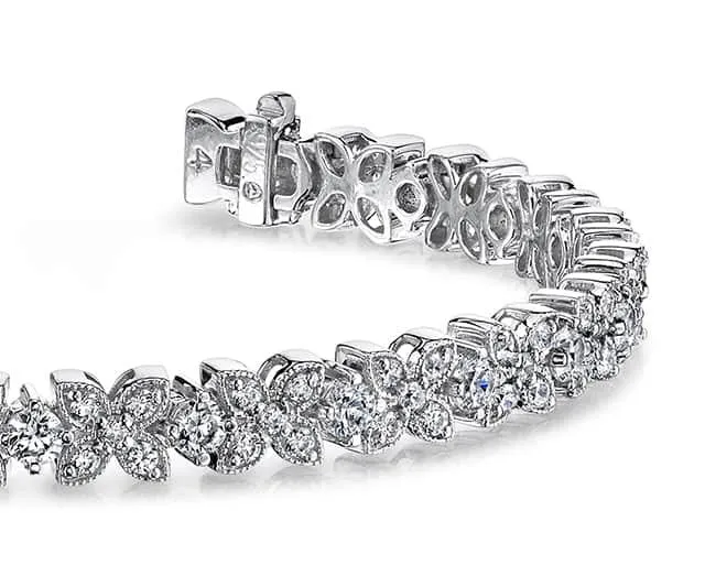 Flower Diamond Bracelet with 3.15 ct.(finished) 1.4mm, 1.5mm, 2.5mm