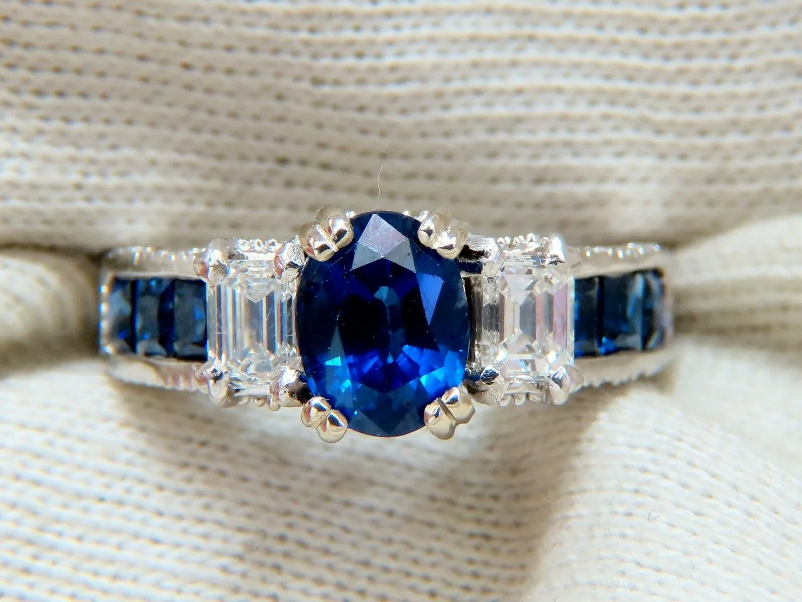 GIA Certified 1.86ct Natural Sapphire Diamonds Ring & matching eternity band