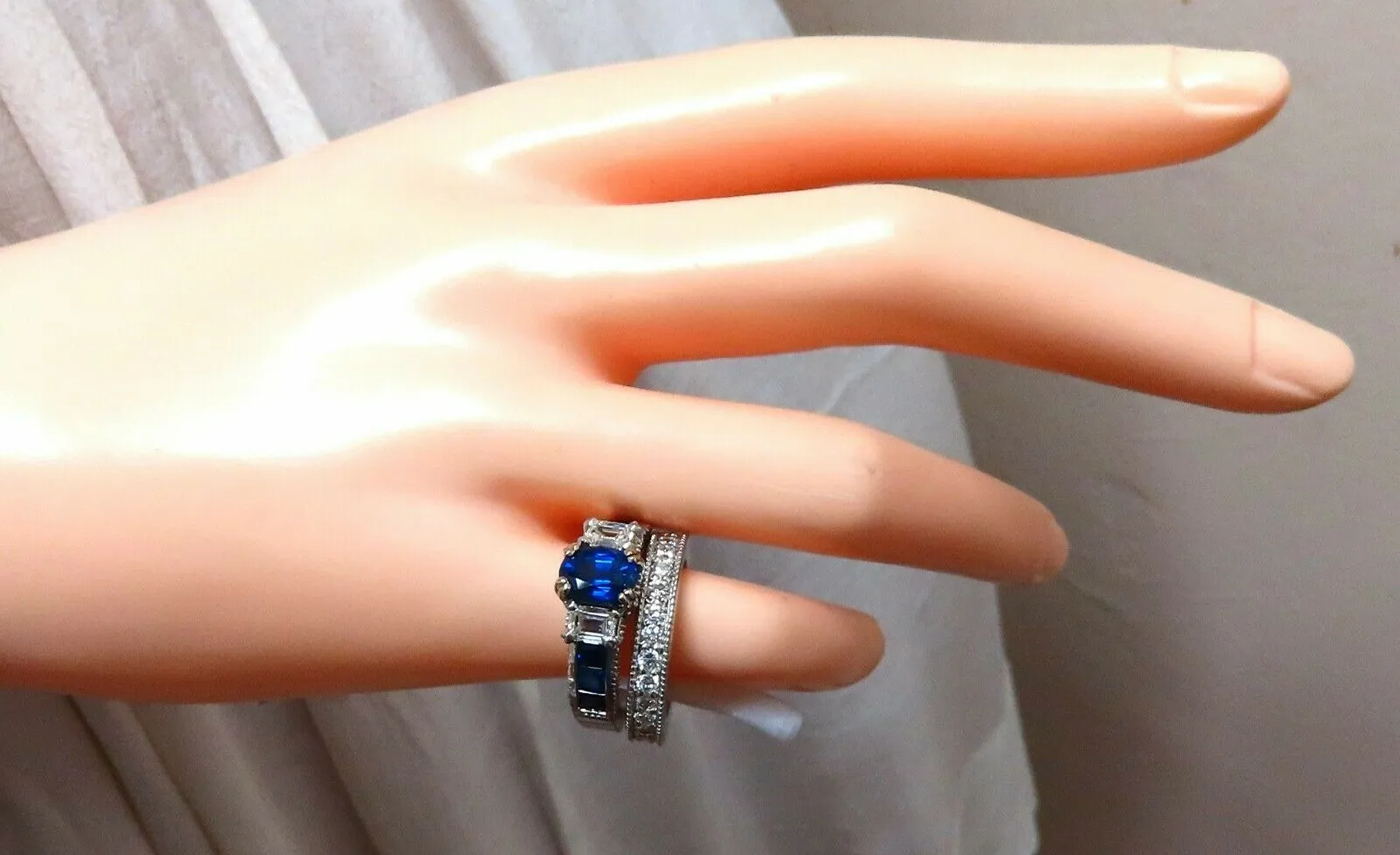 GIA Certified 1.86ct Natural Sapphire Diamonds Ring & matching eternity band