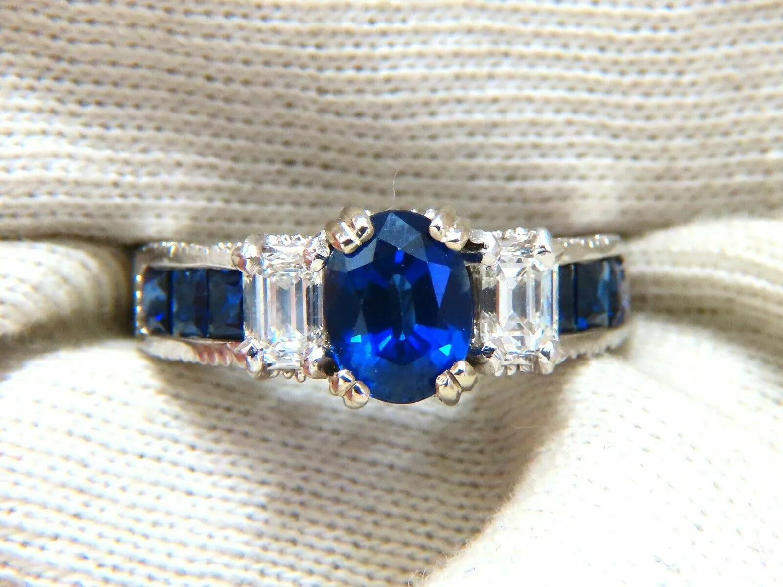 GIA Certified 1.86ct Natural Sapphire Diamonds Ring & matching eternity band