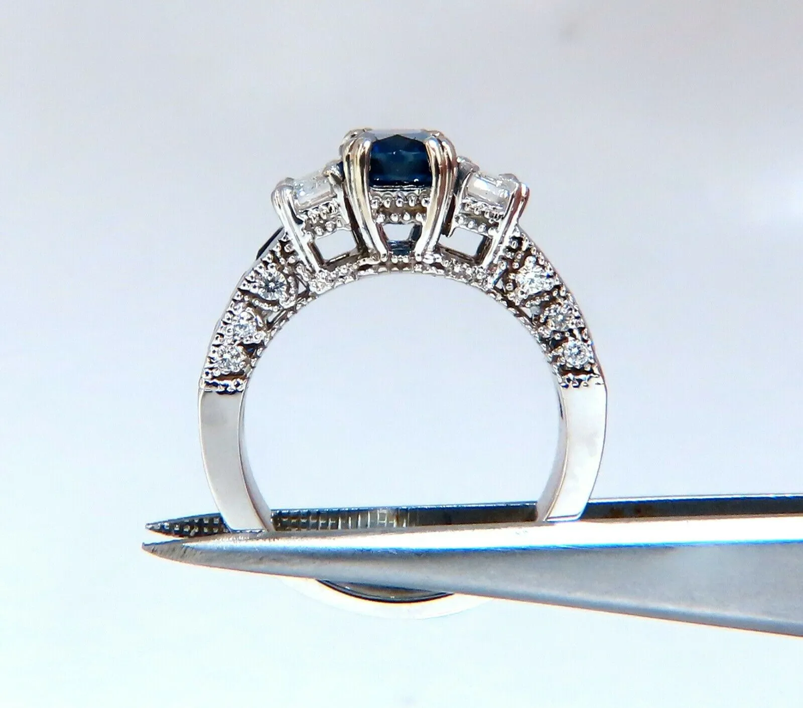 GIA Certified 1.86ct Natural Sapphire Diamonds Ring & matching eternity band