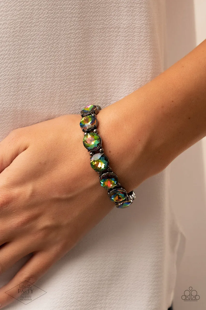 Glitzy Glamorous - Multi - Oil Spill Gem Gunmetal Paparazzi Stretchy Bracelet - Pink Diamond Exclusive