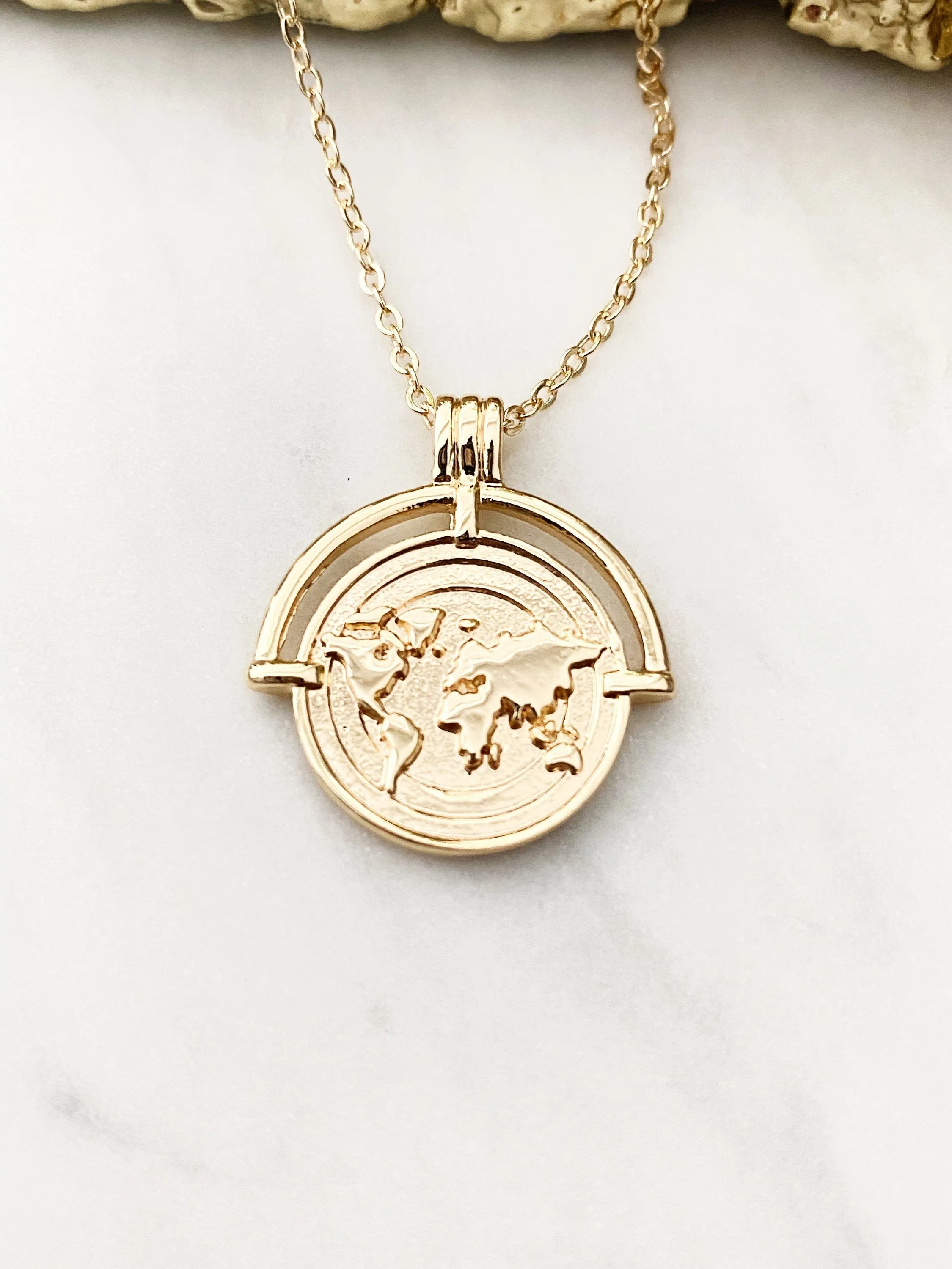 Globe Trotter Necklace