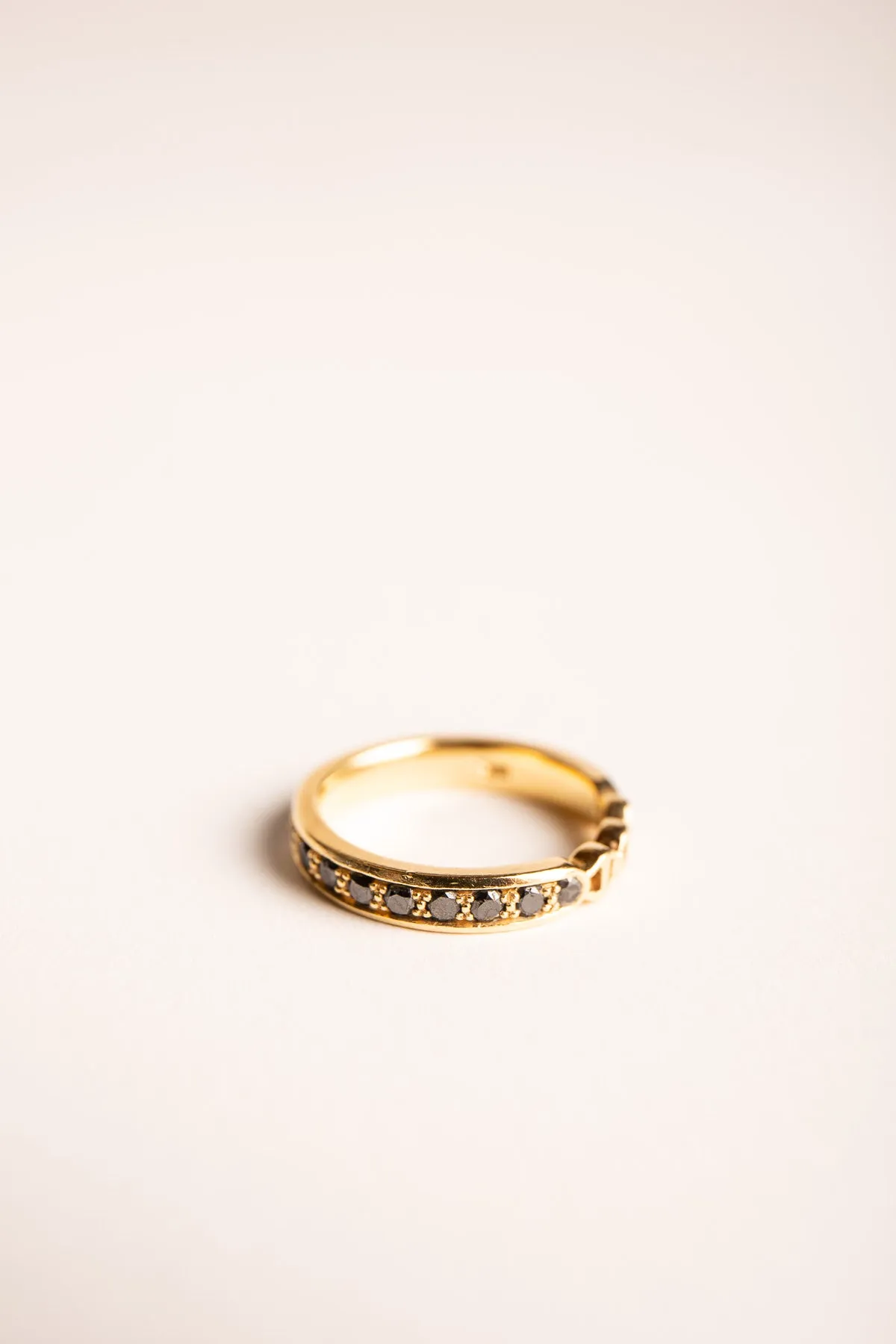 HOORSENBUHS | AMERICANA BLACK DIAMOND RING