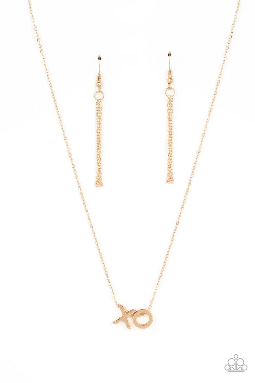 Hugs and Kisses - Gold - XO Dainty Paparazzi Short Necklace