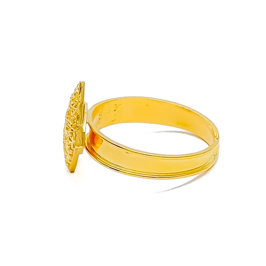 Iconic Diamond Shaped 21k Gold Bracelet W / Matching Ring