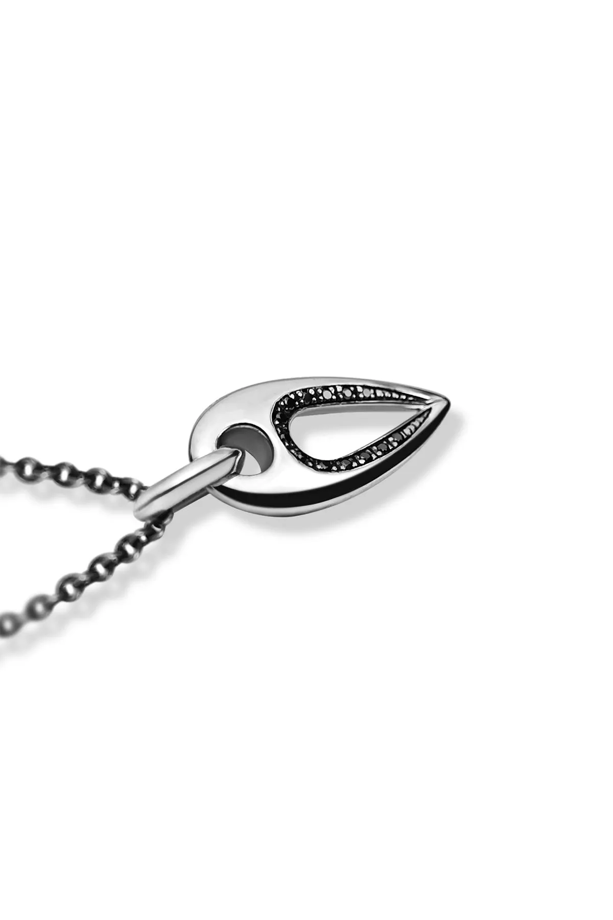 JOVANA DJURIC | MINI BLACK DIAMOND SEEKER NECKLACE