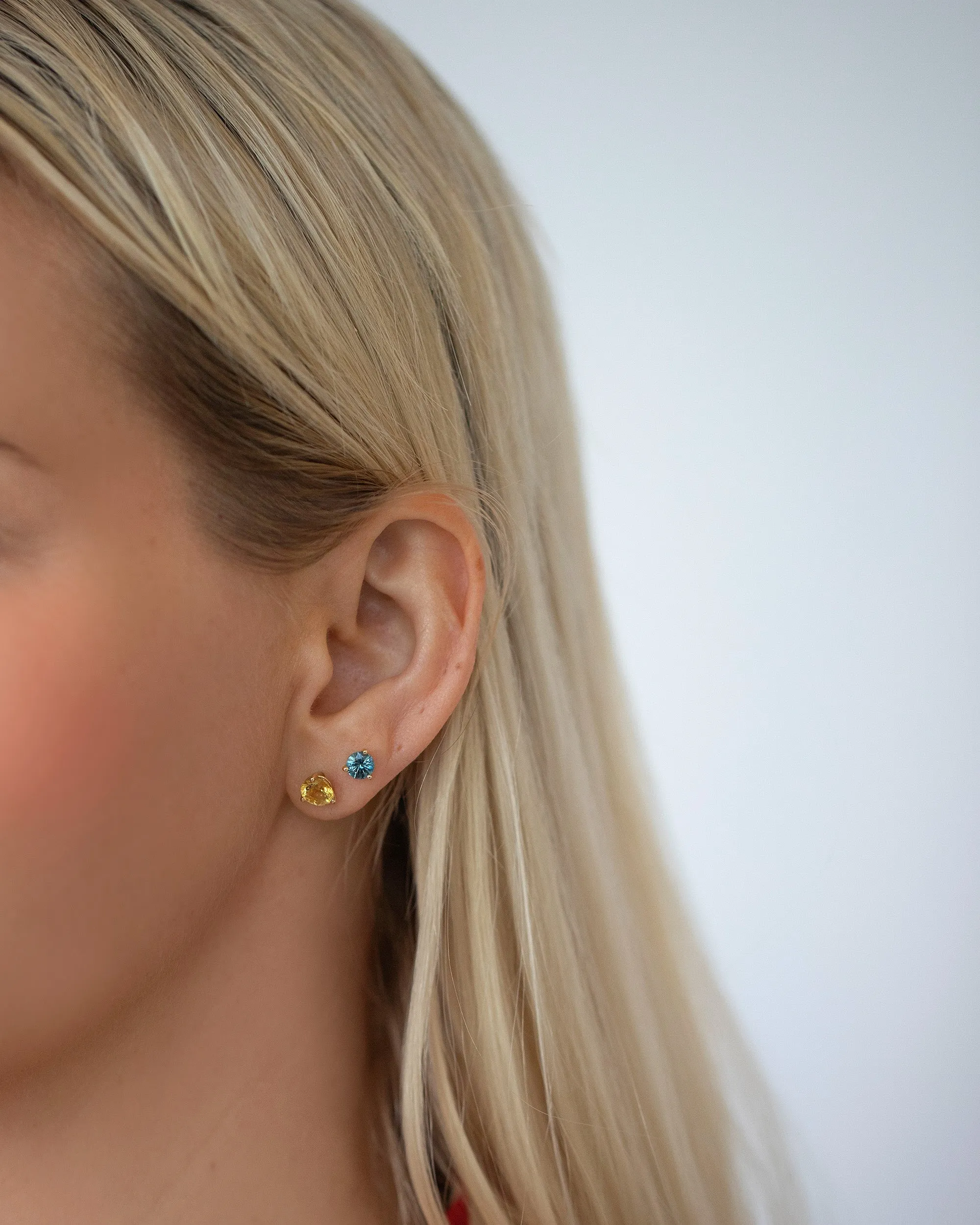 Martini Stud Earrings - Lavender Sapphire