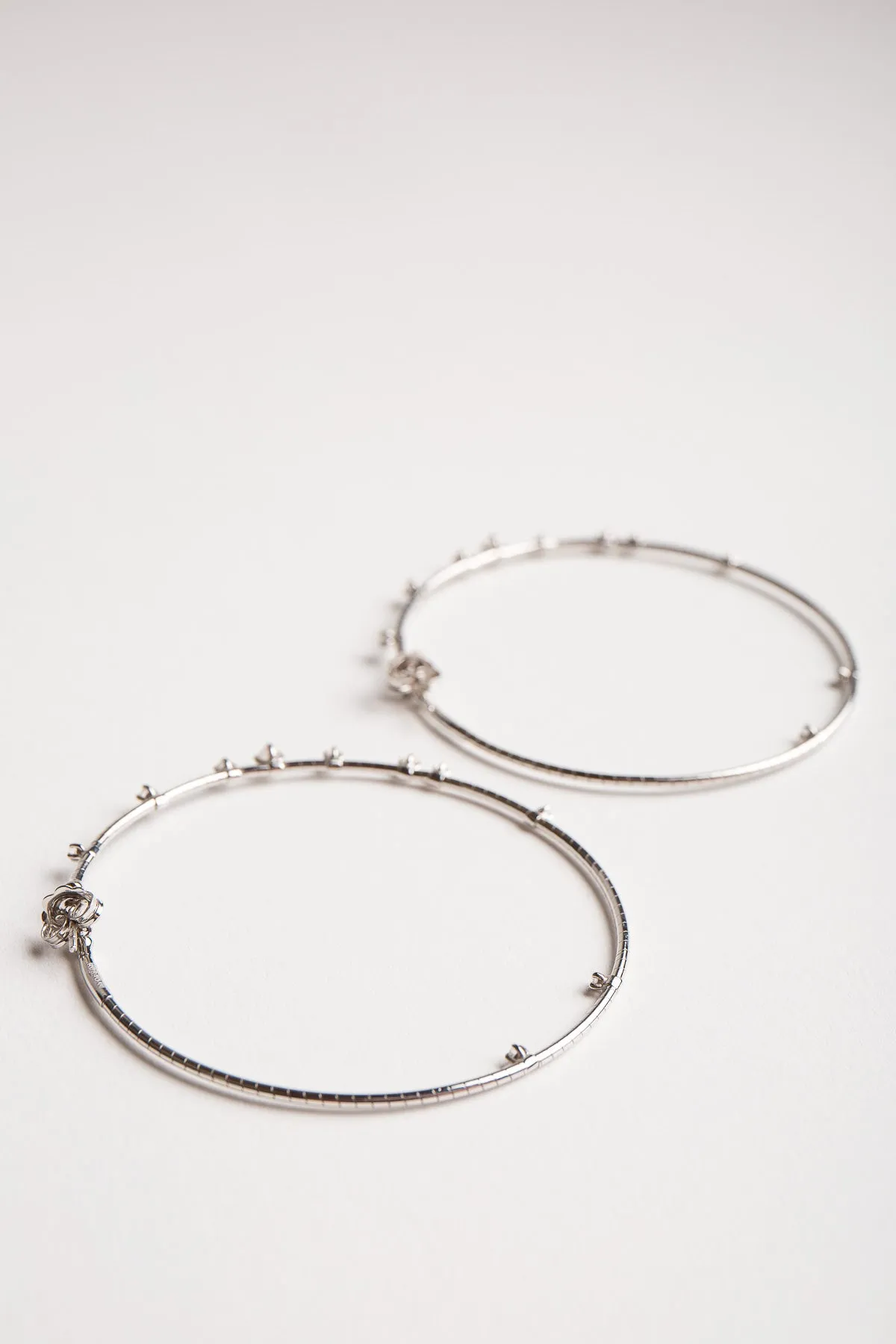 MATTIA CIELO | WHITE GOLD DIAMOND HOOP EARRINGS