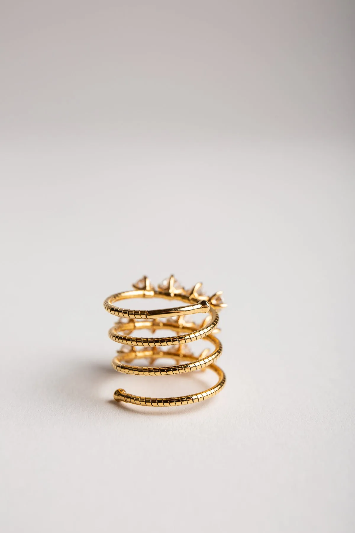 MATTIA CIELO | YELLOW GOLD DIAMOND SPIRAL RING