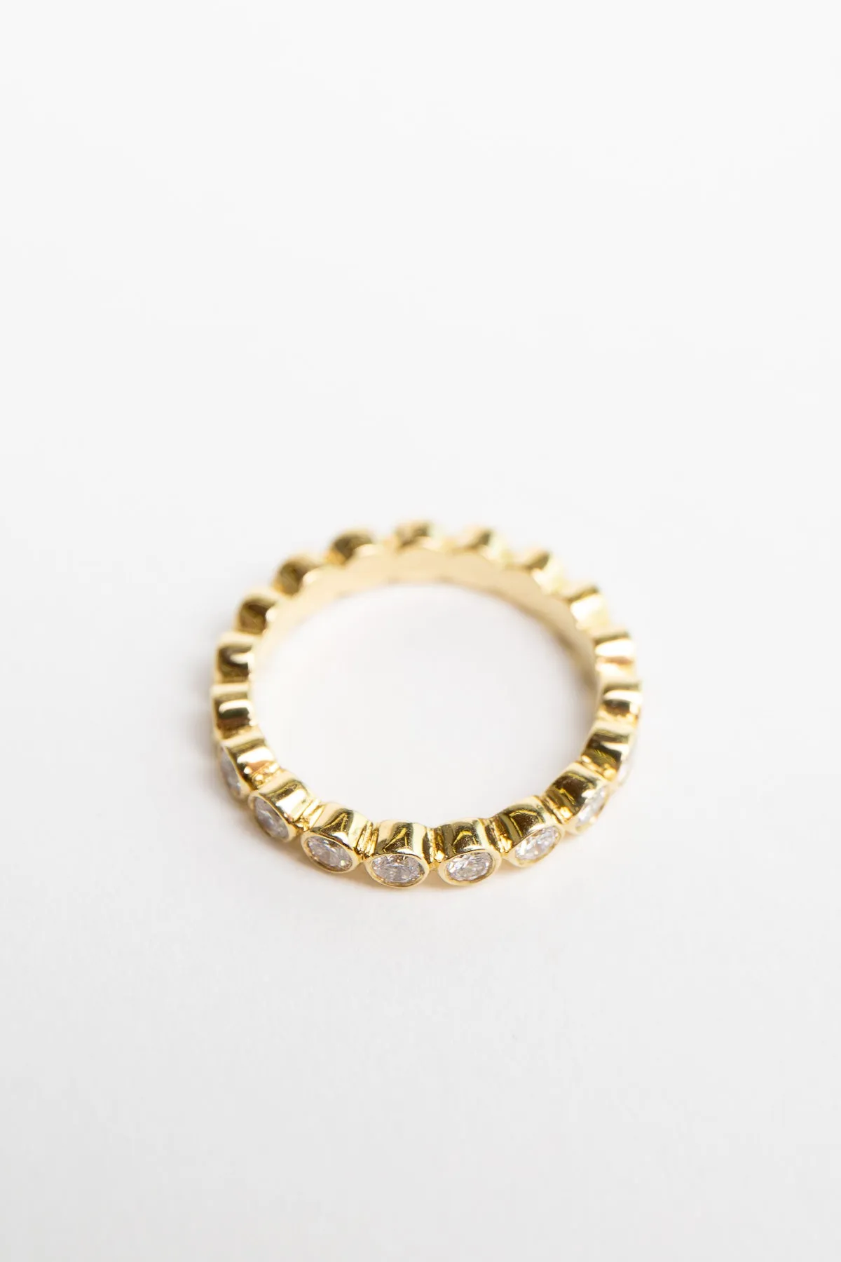 MAUD JEWELRY | 18K GOLD 19 DIAMOND STACK RING