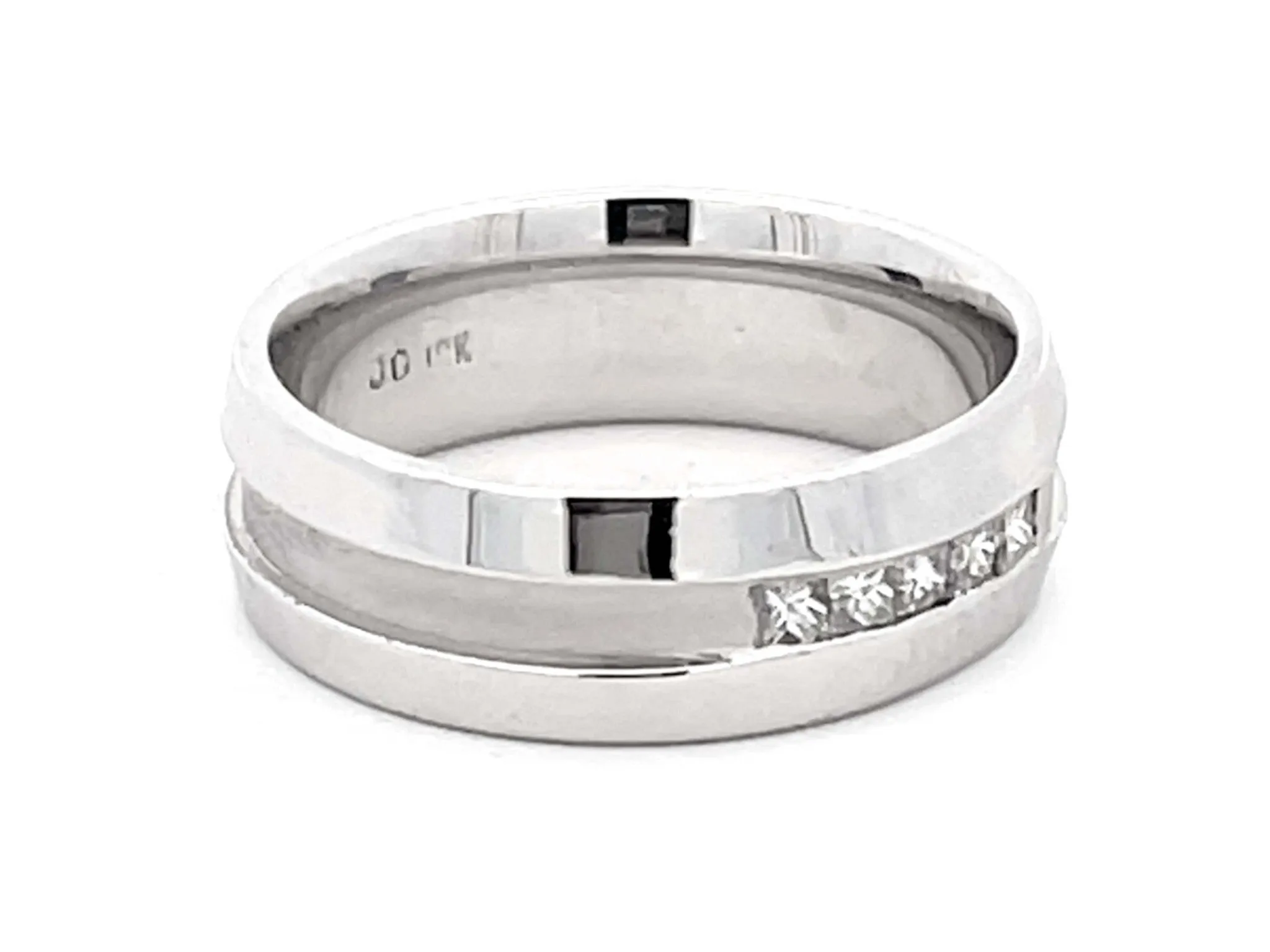 Mens 5 Princess Cut Diamond Satin Finish Center Band Ring in 18k White Gold