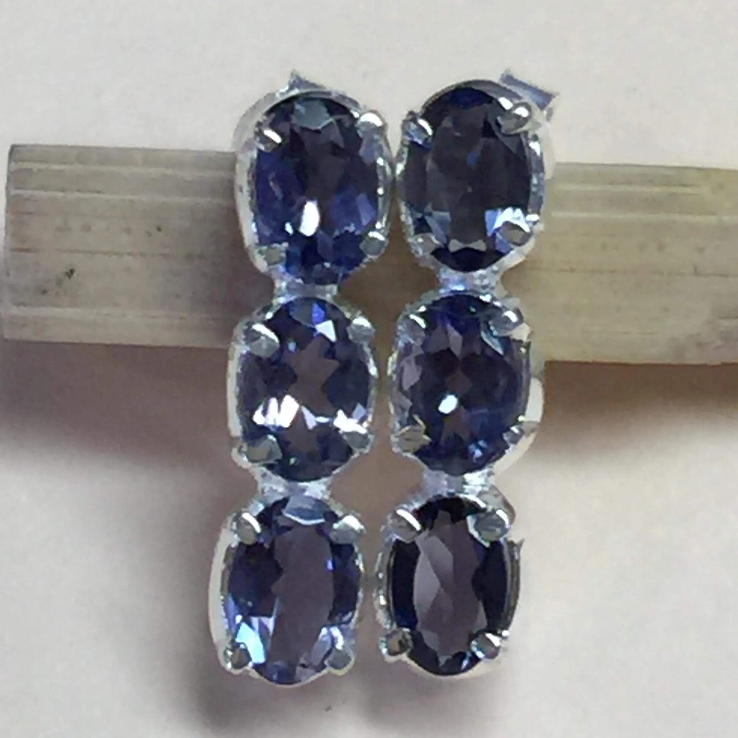 Natural Iolite 925 Solid Sterling Silver Earrings 18mm