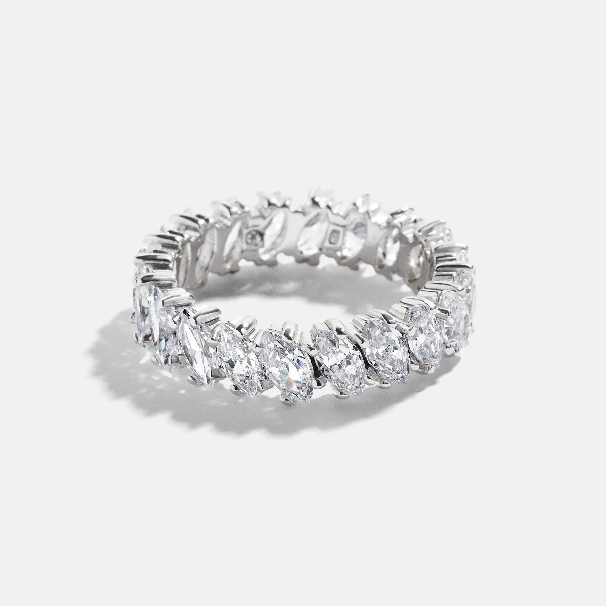 Noemie Ring