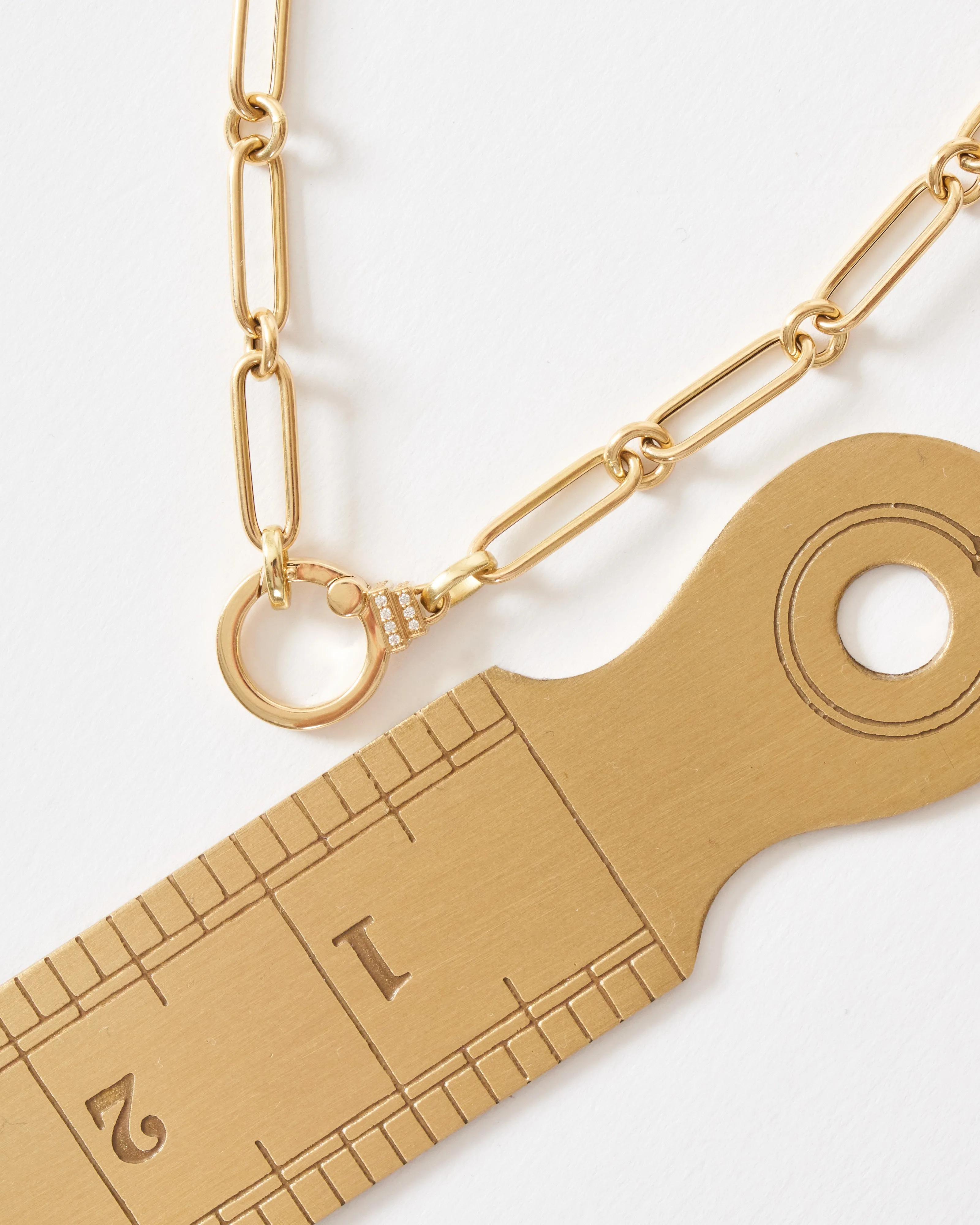 oval round chain with diamonds