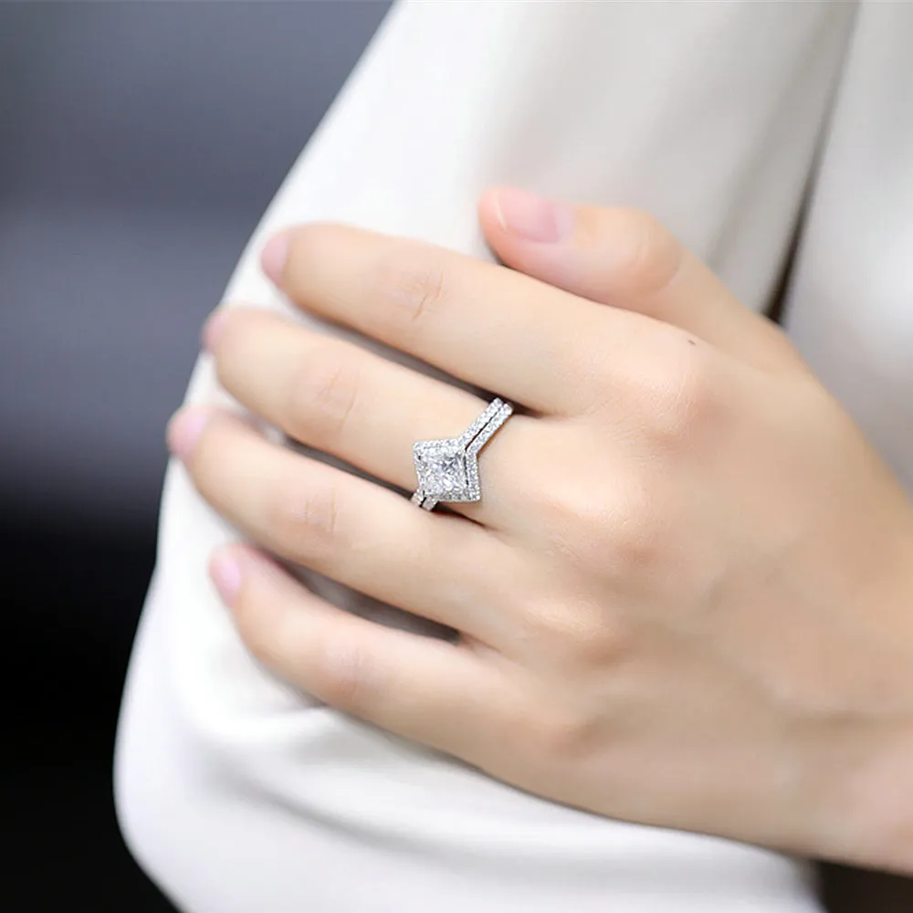 Princess Cut Lab-Grown Diamond Engagement Rings Set
