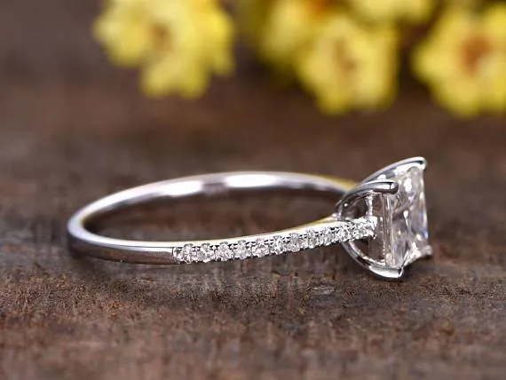 Prinncess Cut 1.25 Carat Moissanite Diamond Art Deco Engagement Ring in 10k White Gold